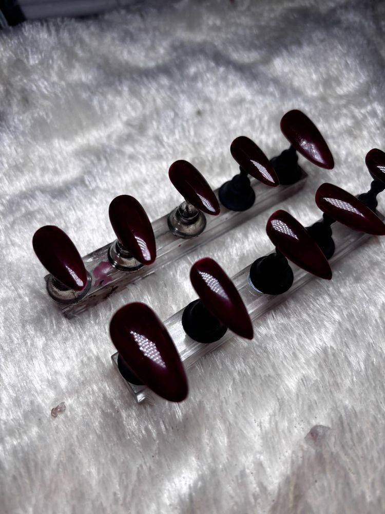 cherry red wine pressons