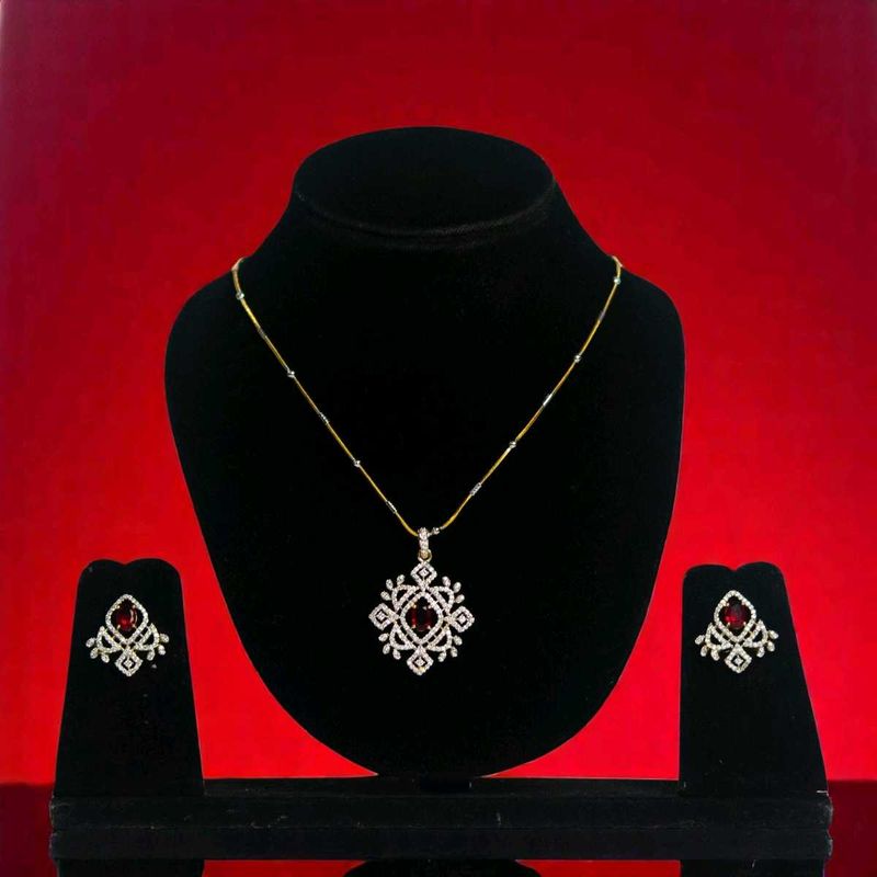 Red Rubia Zircon Pendant Set