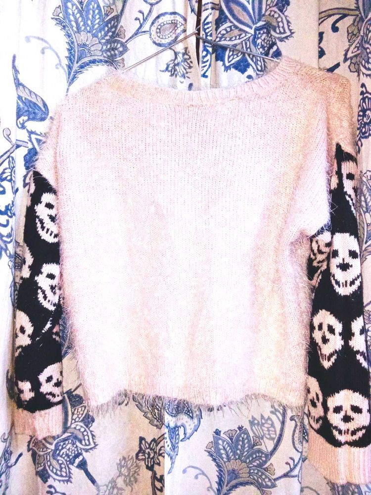 Skull crochet Sweater