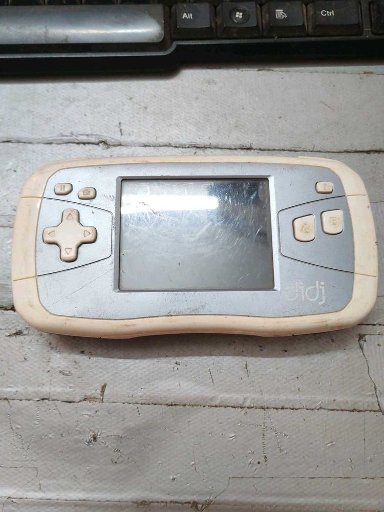 DiDJ Pocket Game Console