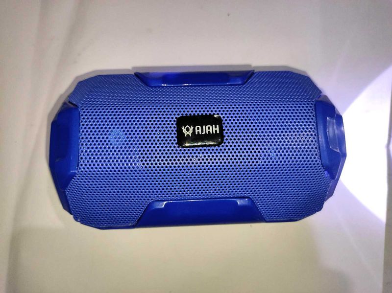 Portable Bluetooth Speaker