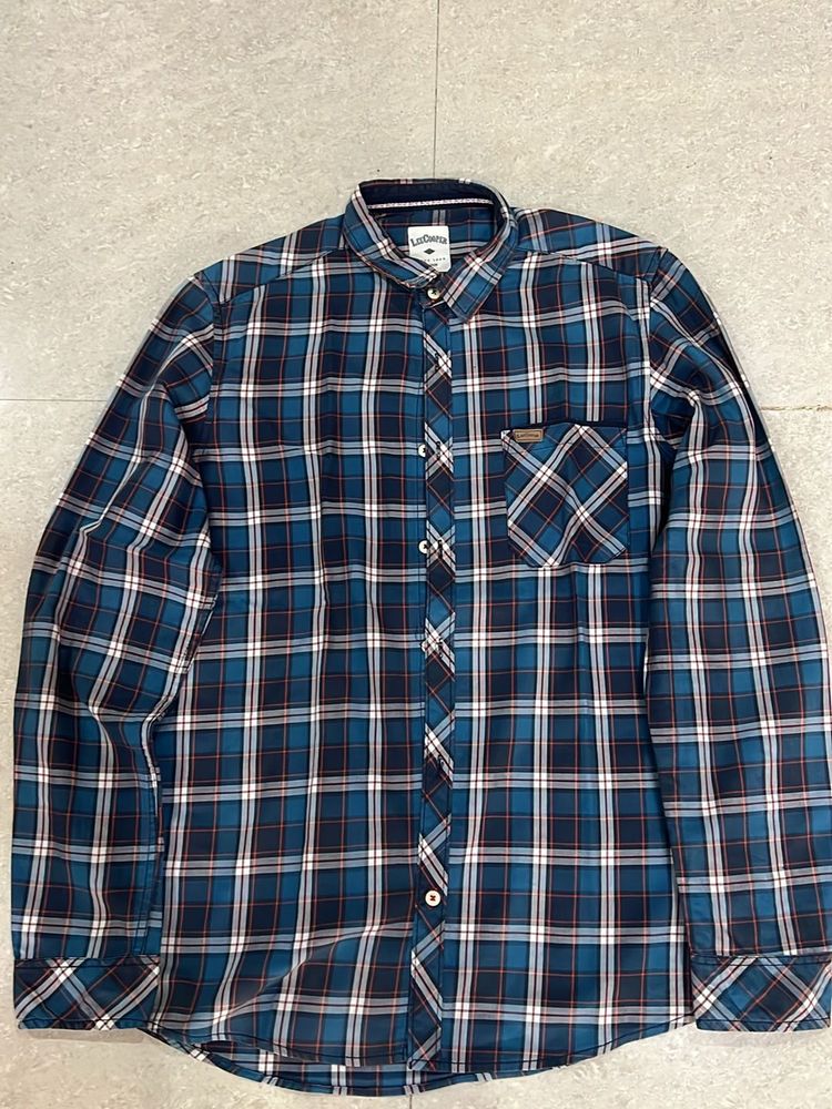 Lee Cooper shirt In Great Condition