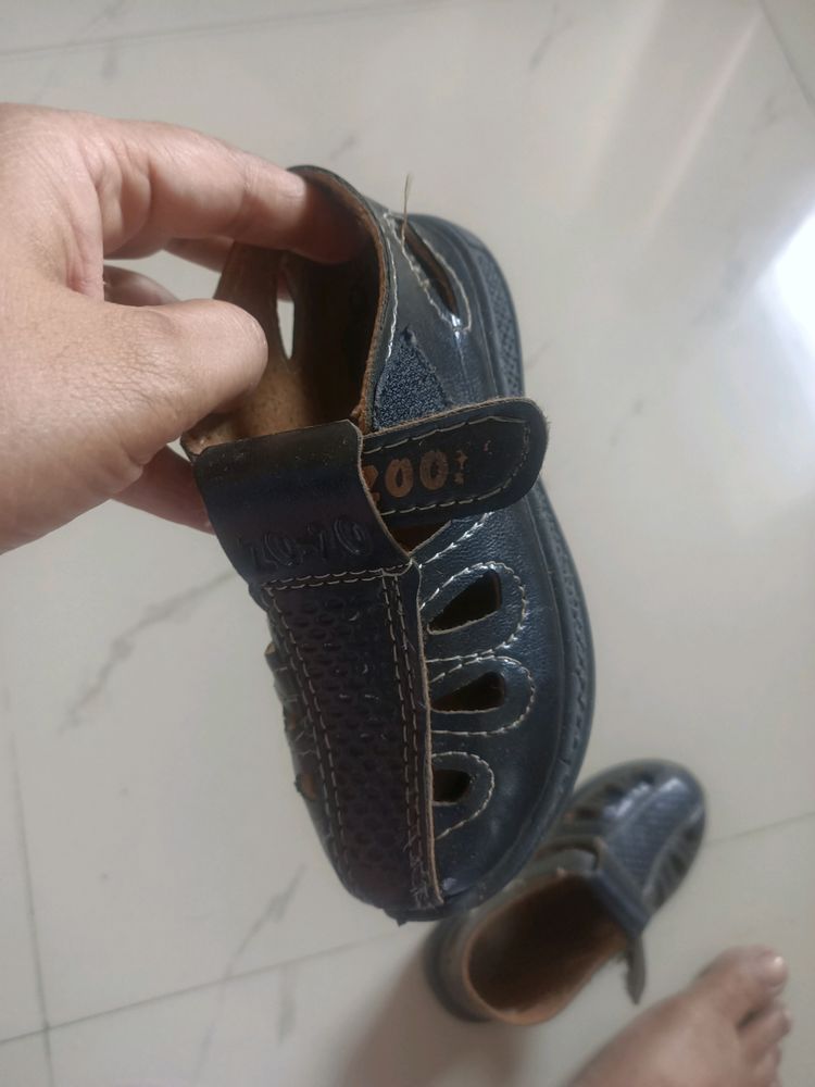 Little Used Shoes For Baby Boy