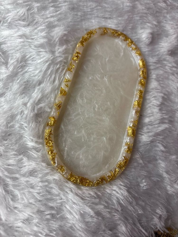 Gold Flake Resin Tray