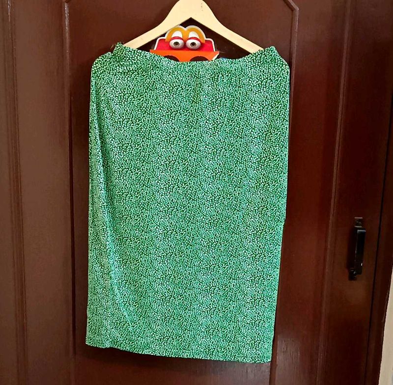 Green And White Skirt