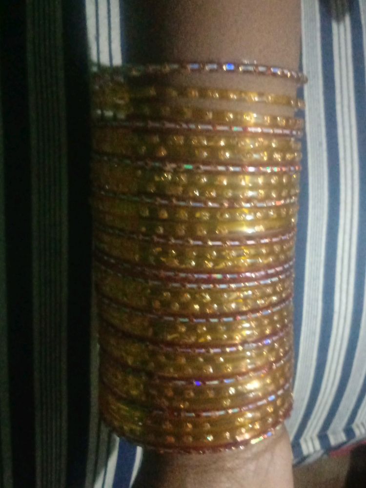 Multi Colour Glass Bengal Set