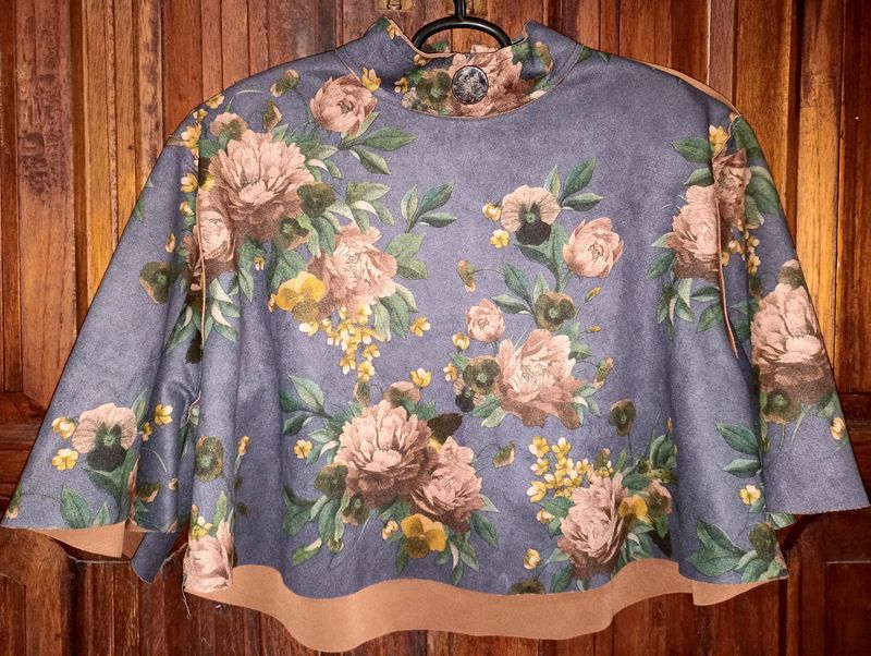 Simple Elegant Poncho-styled Top With Flower Pattern