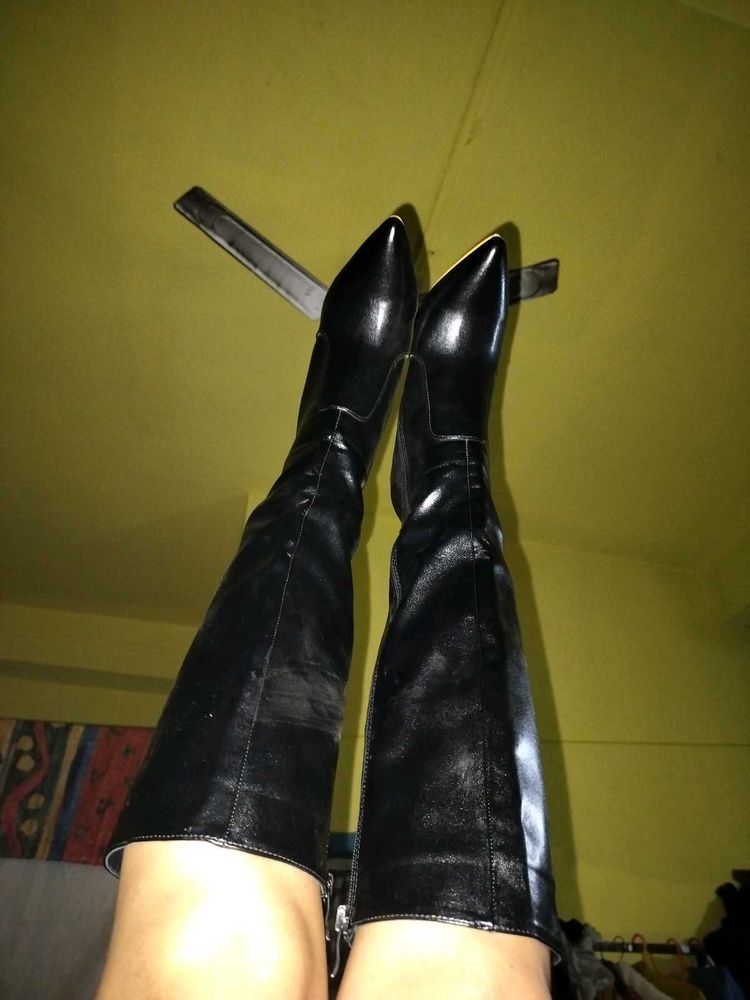 Women&#39;s Knee Length High Heel Boots