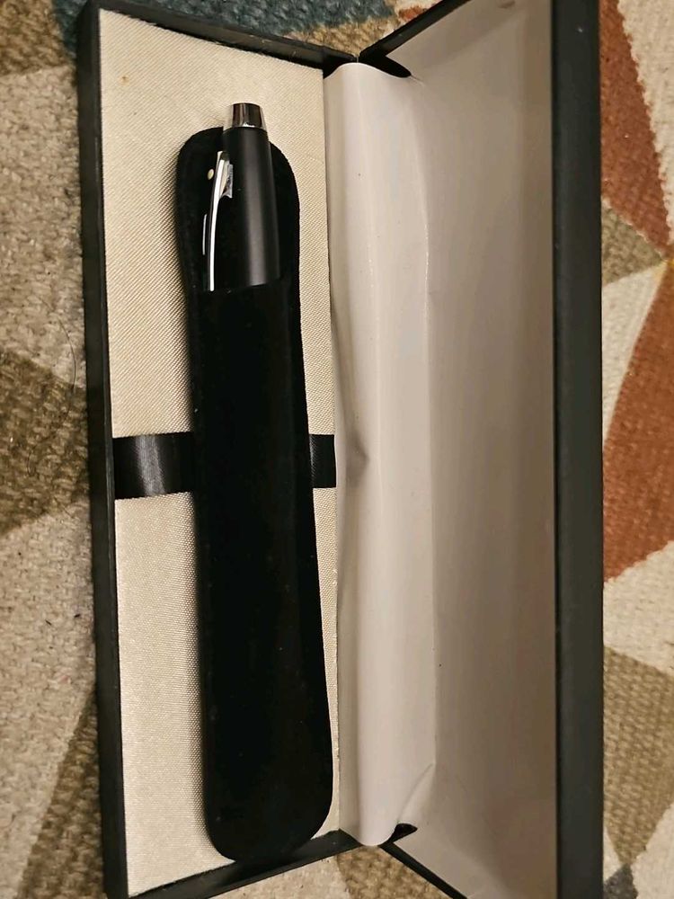 Shaffer Elegant Black Pen with Case