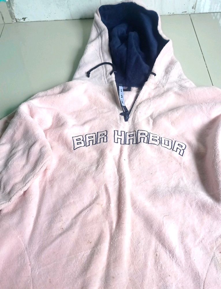 MADE IN USA HUDDY OR SWEATER