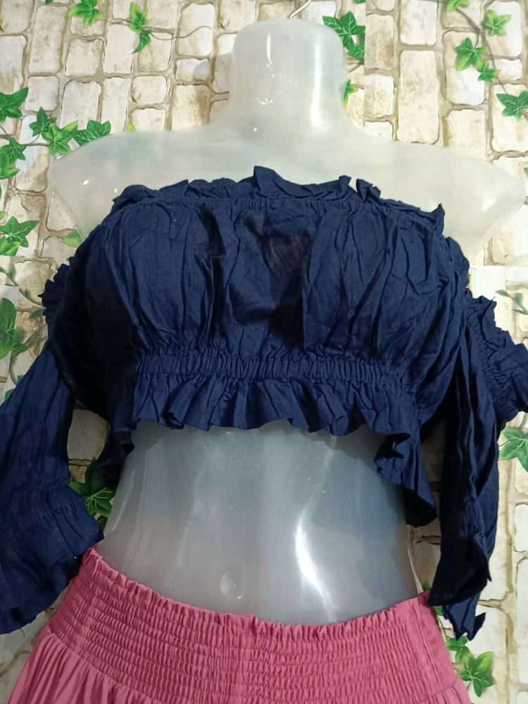 New😍Off-Shoulder Crop Top