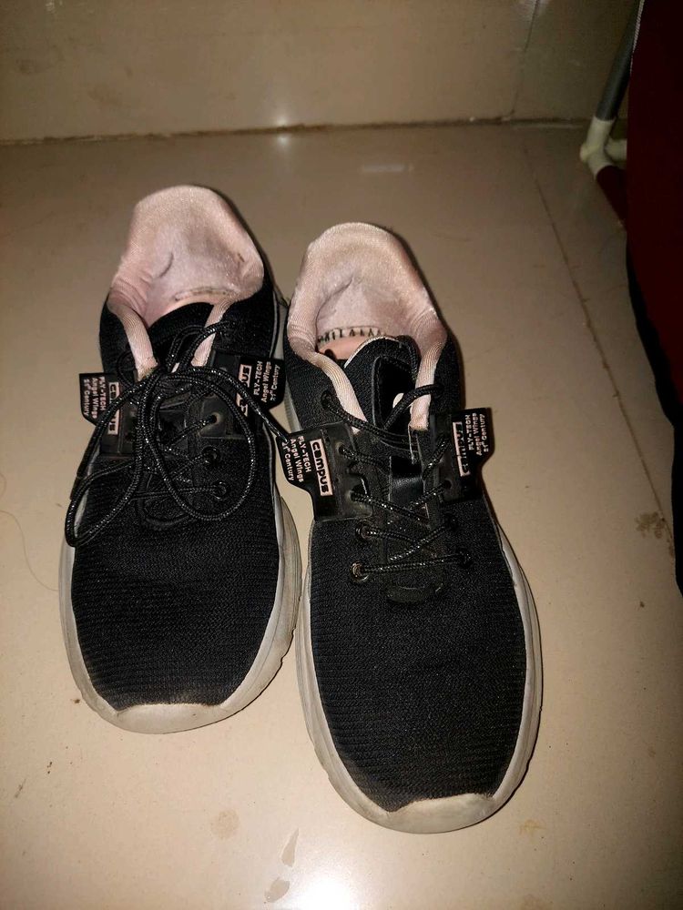 Women Black Mesh Running Shoes