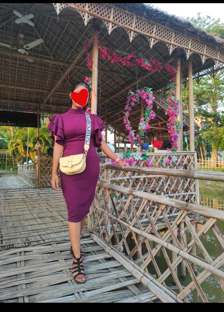 Chic Purple Ruffle Sleeve Bodycon Dress