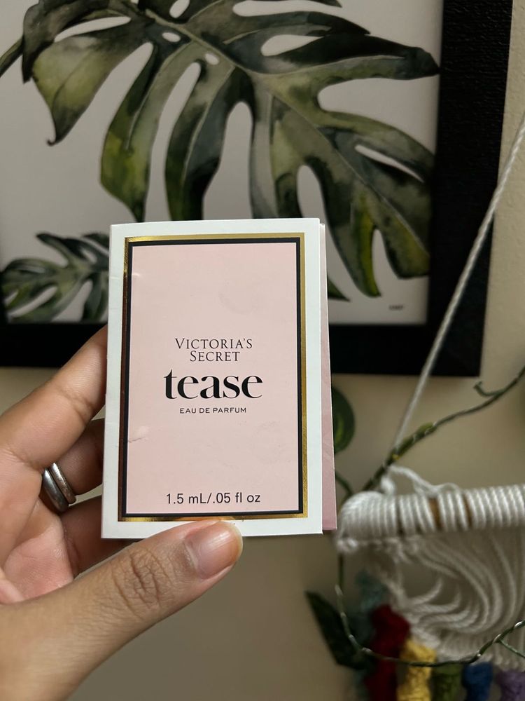 Victoria&#39;s Secret Tease Sample