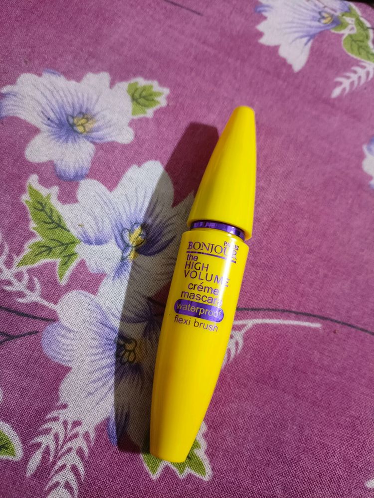 Bonjour Paris Voluminous Mascara