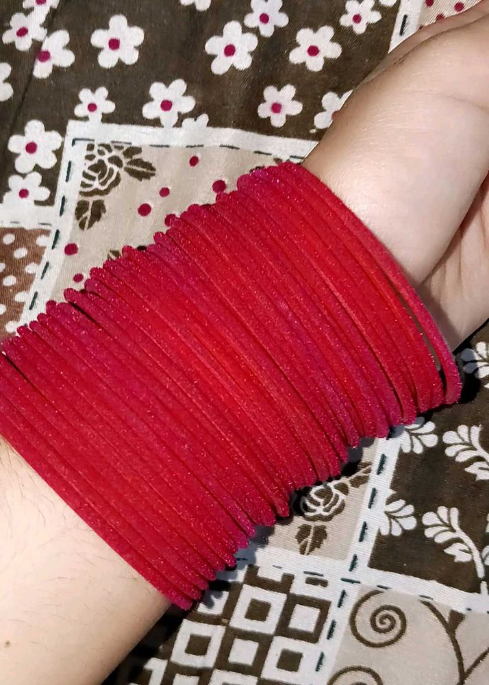 Red Bangles Set