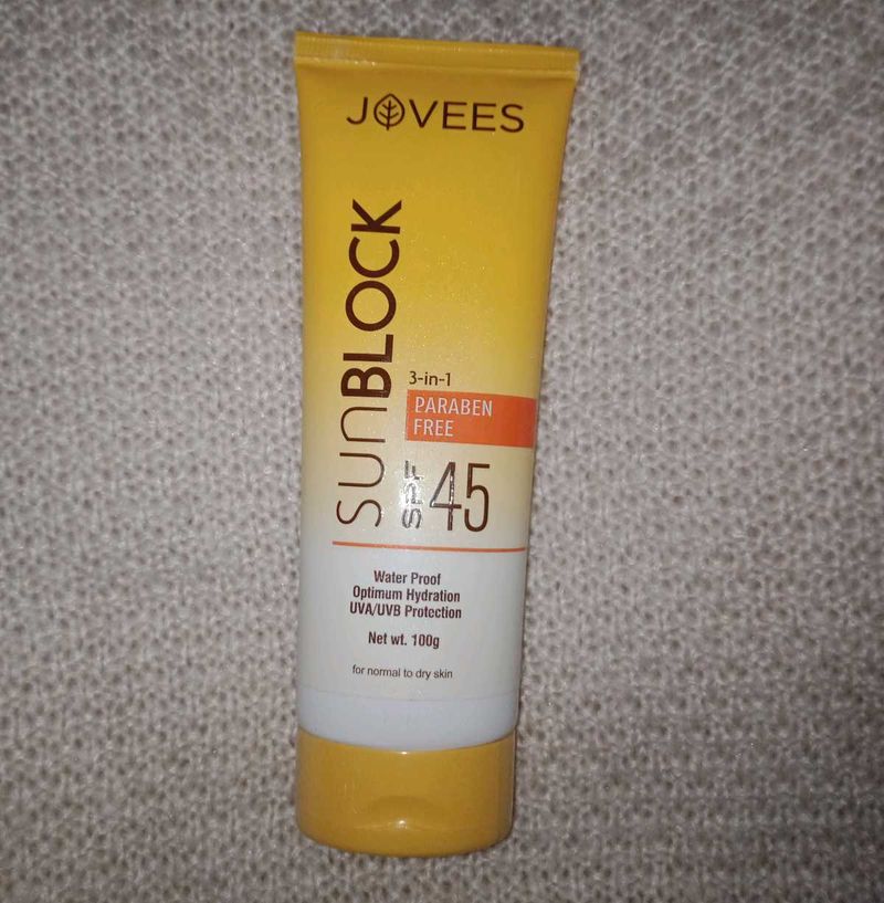 Jovees Sunblock SPF 45