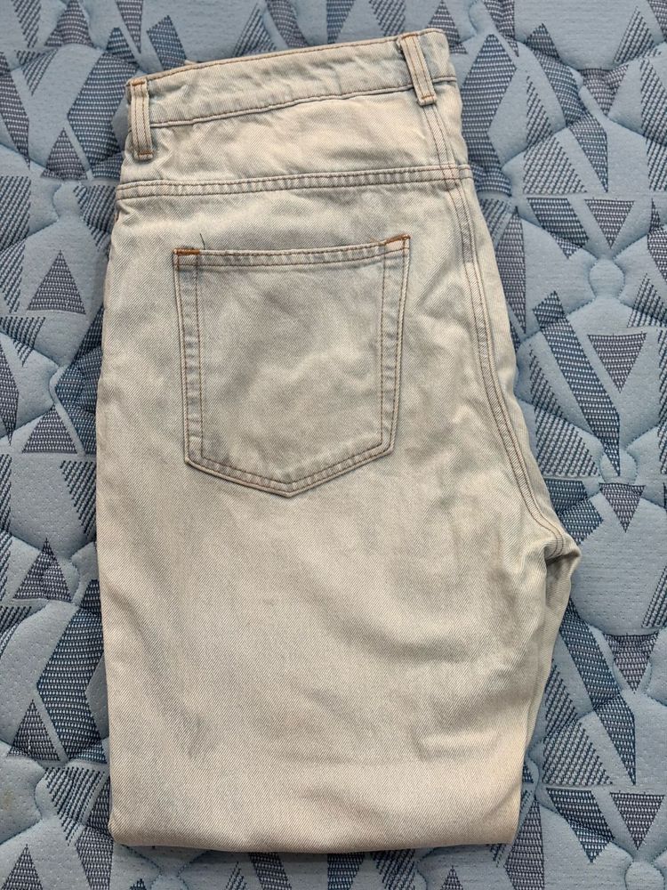 Light Wash Denim Jeans