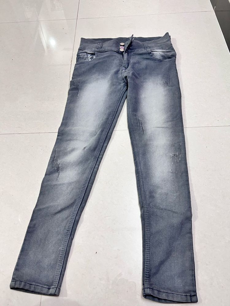 Totally New Scratch Three Button Jeans