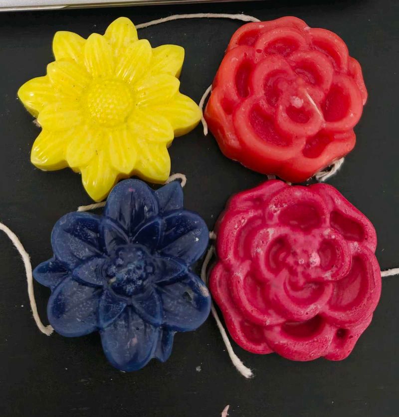Floral Scented Candles (Set of 4)
