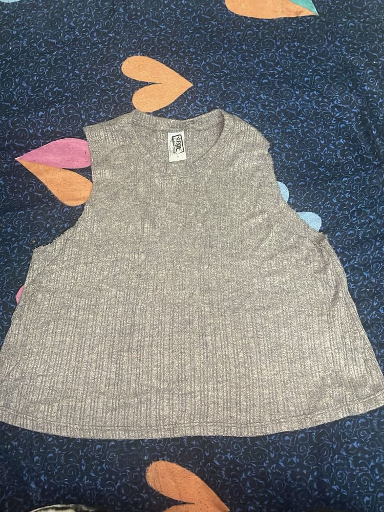 Gray Ribbed Sleeveless Top