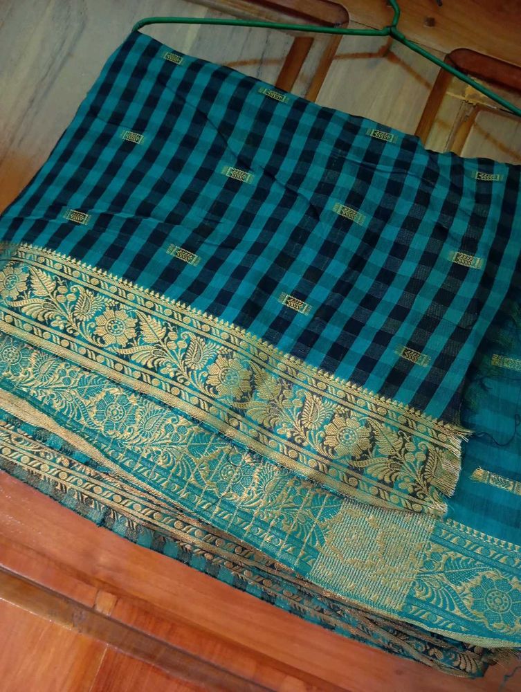 Elegant Checked Saree