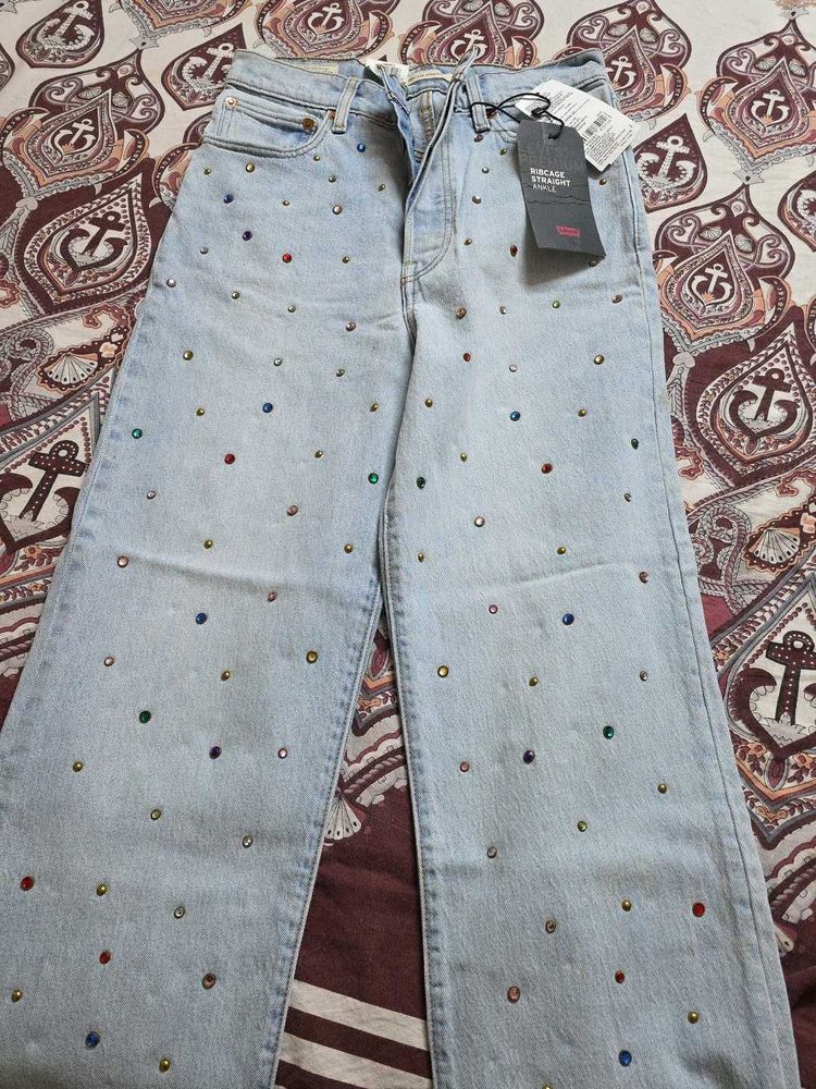 Levi&#39;s Embellished Jeans