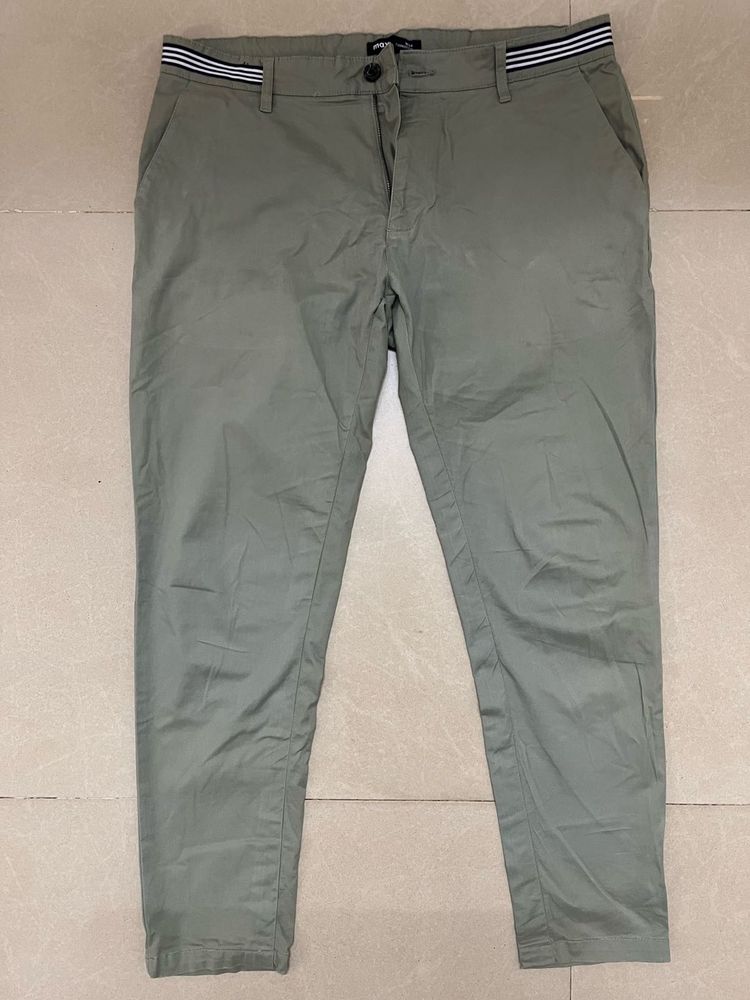 Max Light Green Chinos