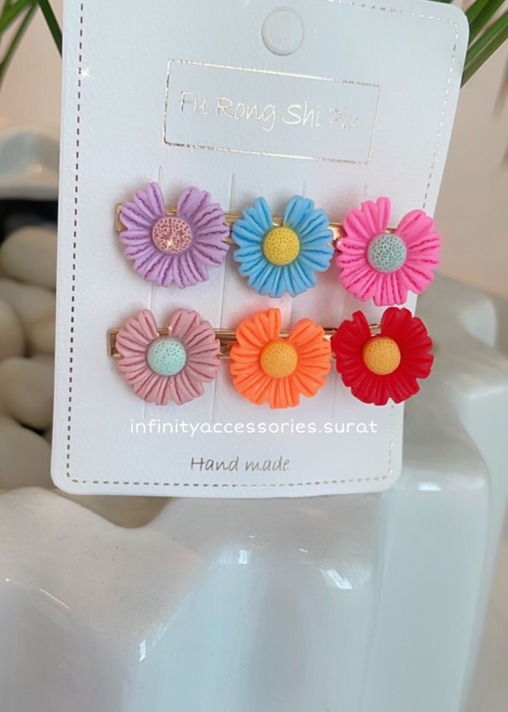 Hairpins.