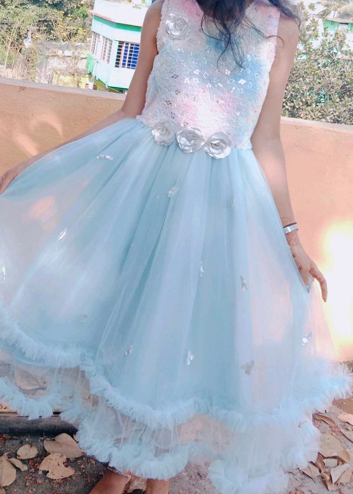🩵Cyan Gowns🩵
