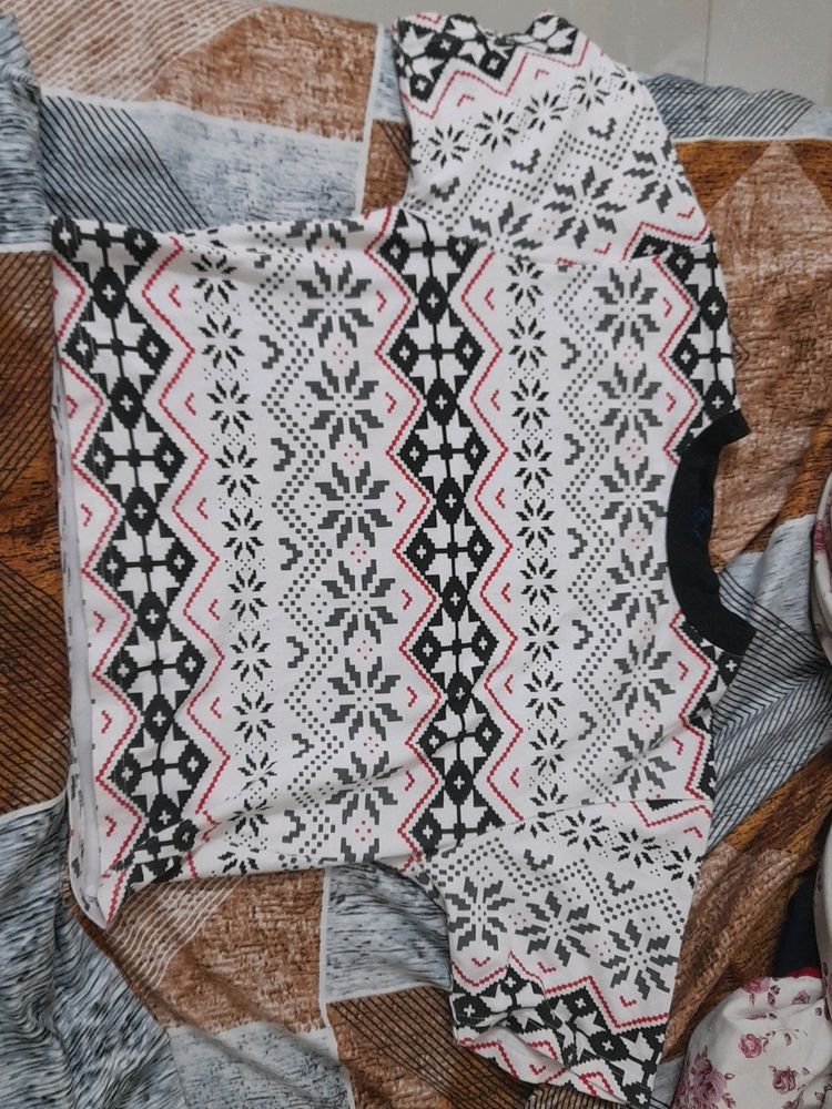 Crop Top With Soft Feel