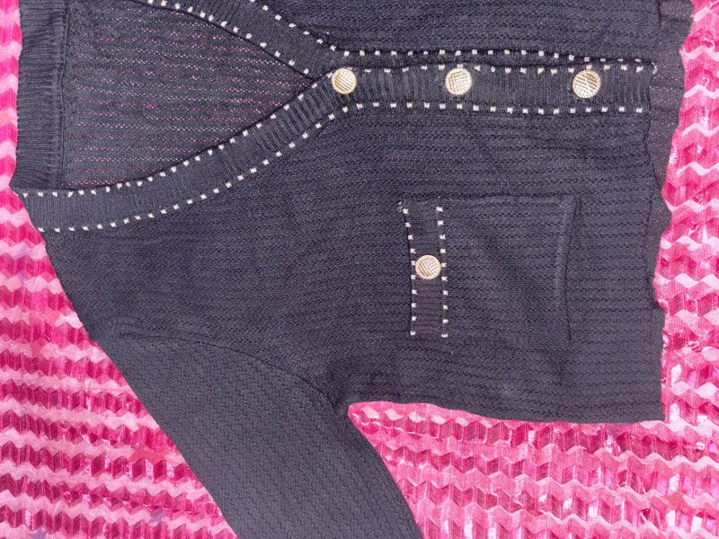 Stylish Knit Cardigan