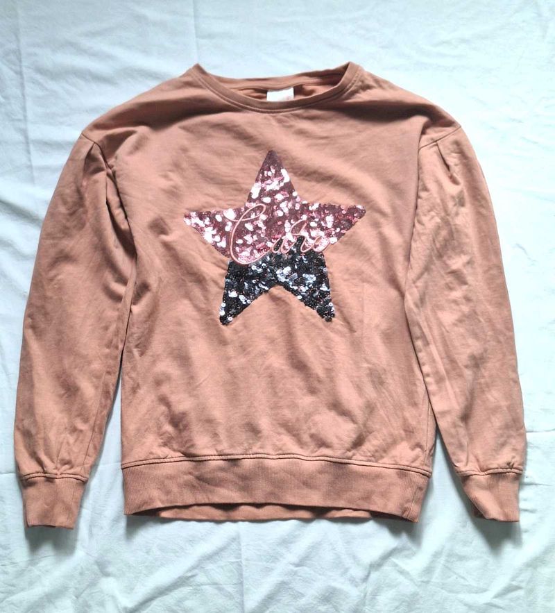 Sweatshirt