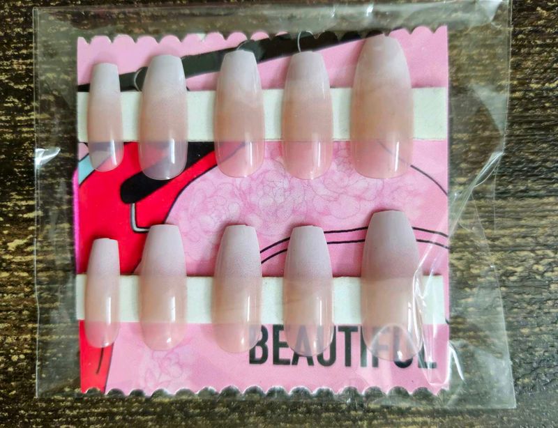 Ombre Press-On Nails! 🪐
