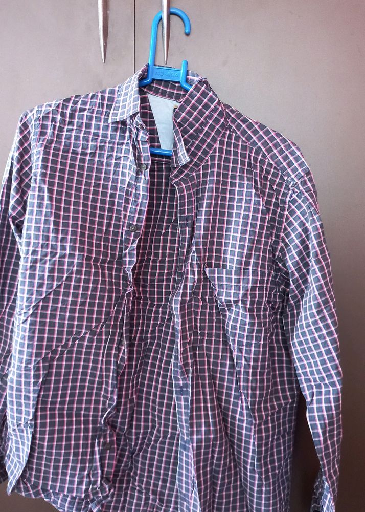 Men&#39;s formal checks shirt, full sleeves