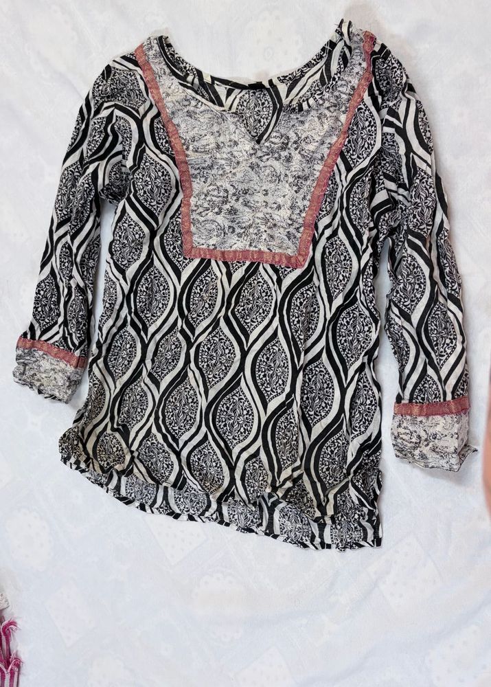 Patterned kurti top