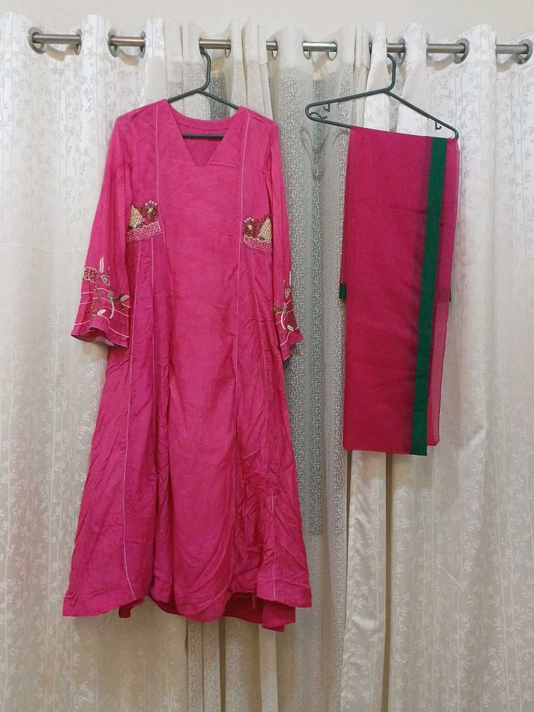 Pink Embroidered Long Kurta and dupatta
