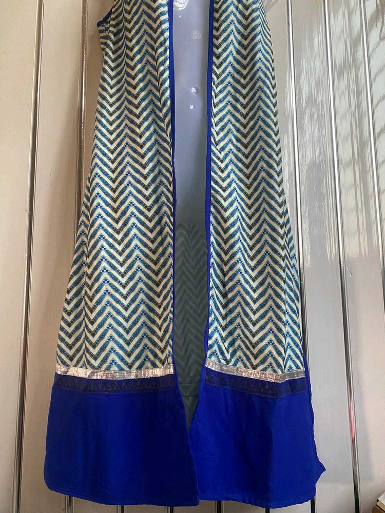 Blue Printed Shrug🤑 SALE OFFER🤑