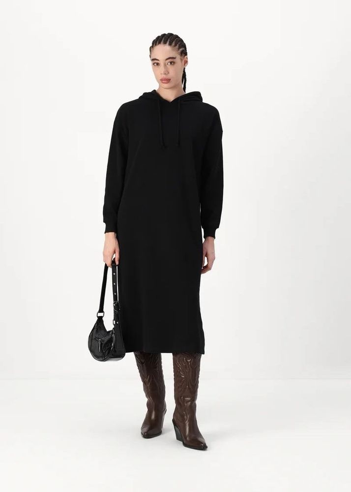 Oversized UNIQLO Black Hoodie Dress