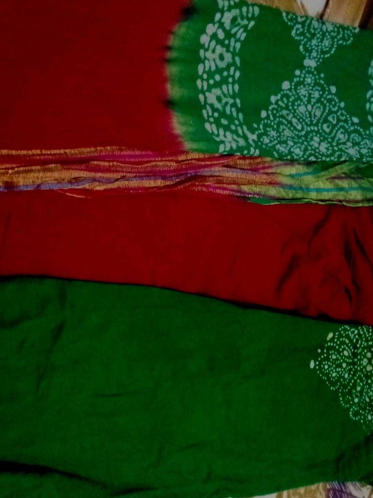 Kurta Suit Set With Dupatta