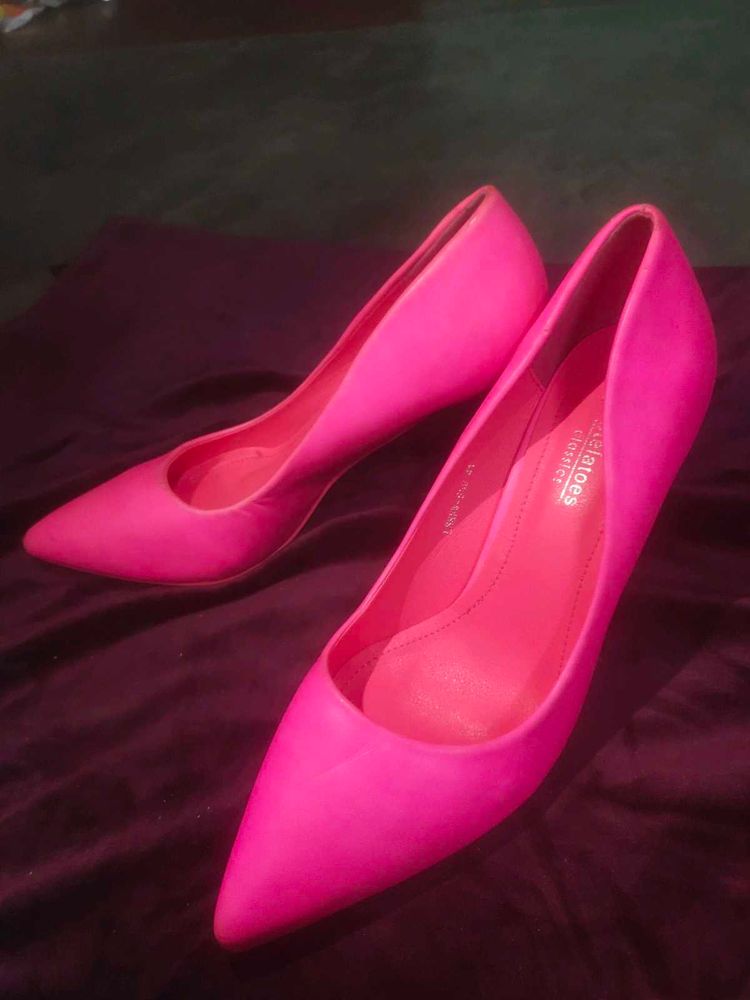 Pink Pointed Heels