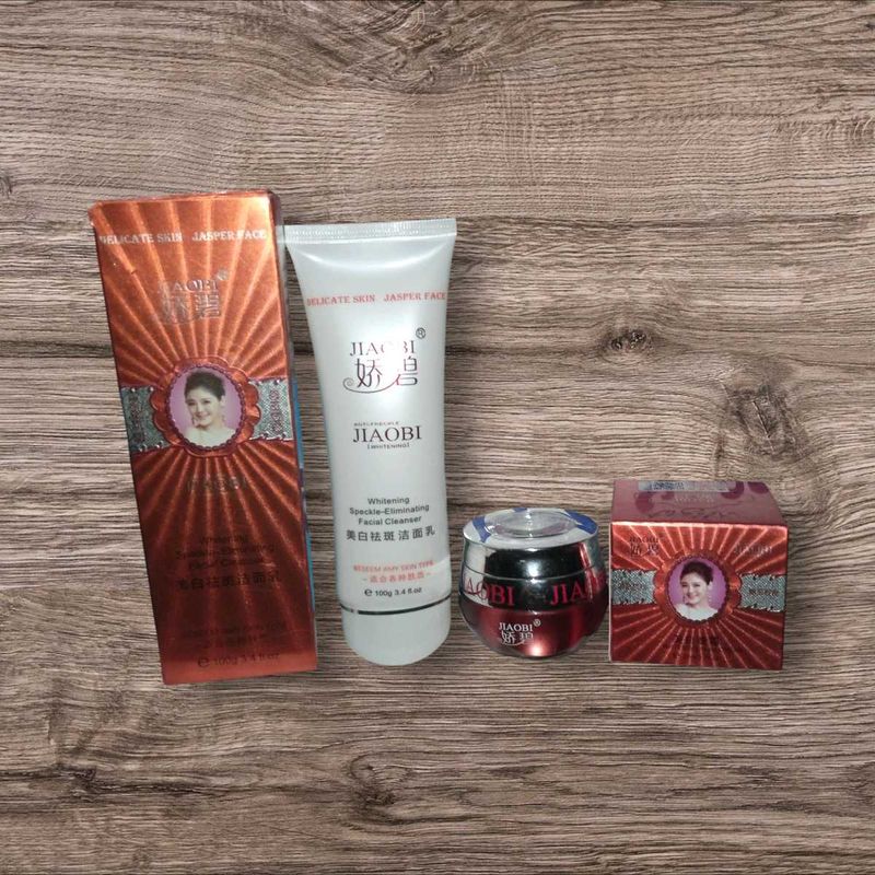JIAOBI Whitening Facial Cleanser Set Of Two