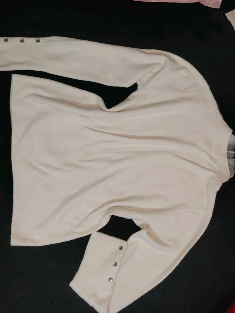 Elegant : Snow ❄️ White Sweater
