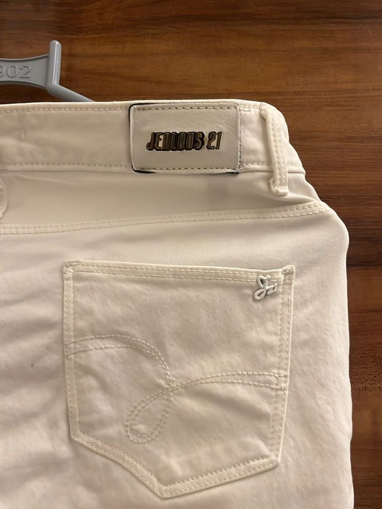Flash sale ~ Jealous 21 White Jeans