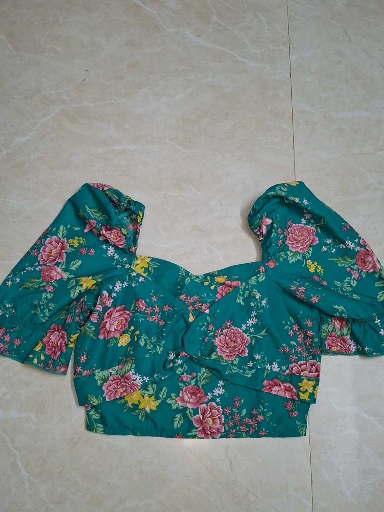 Floral Print Crop Top