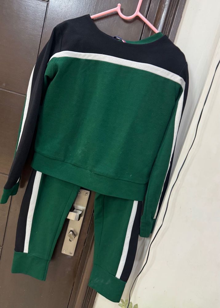 Stylish Green Tracksuit Set