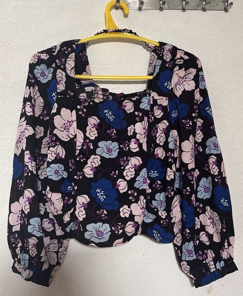 Floral Print Long Sleeve Top