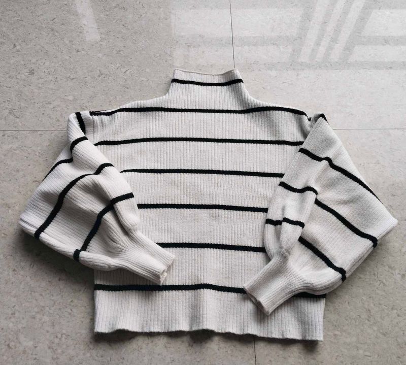 Pintrest Inspired Pullover🤍💮