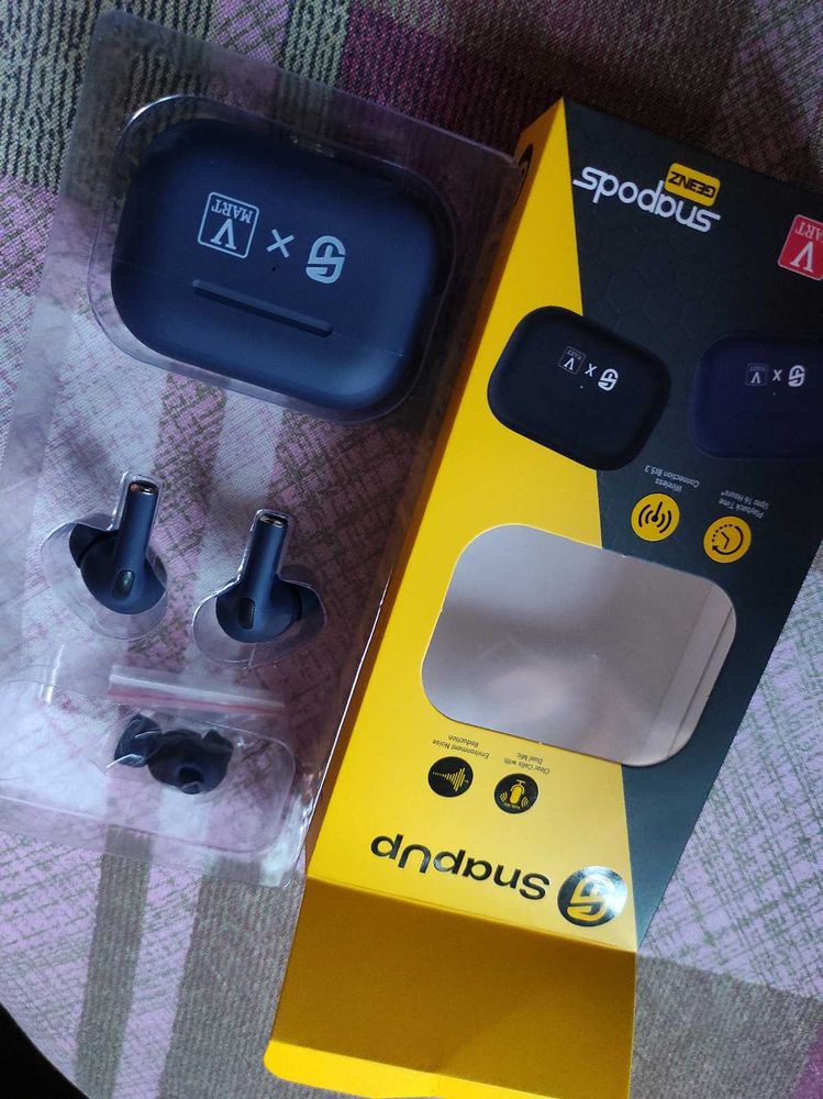 Headphones Like New .