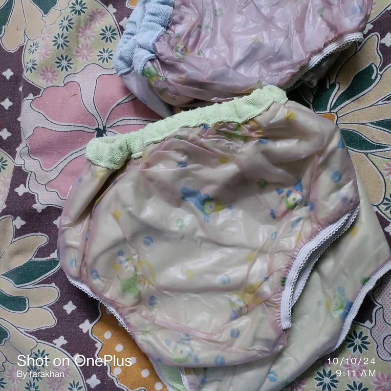 4 Pieces Baby Poly Diaper